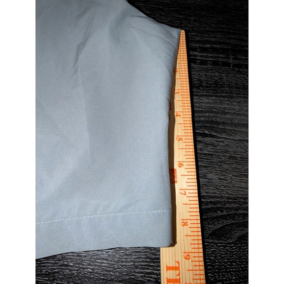 Greg Norman Golf Shorts Mens 40 Light Gray 9 Inseam Stretch Performance Summer - Picture 5 of 6